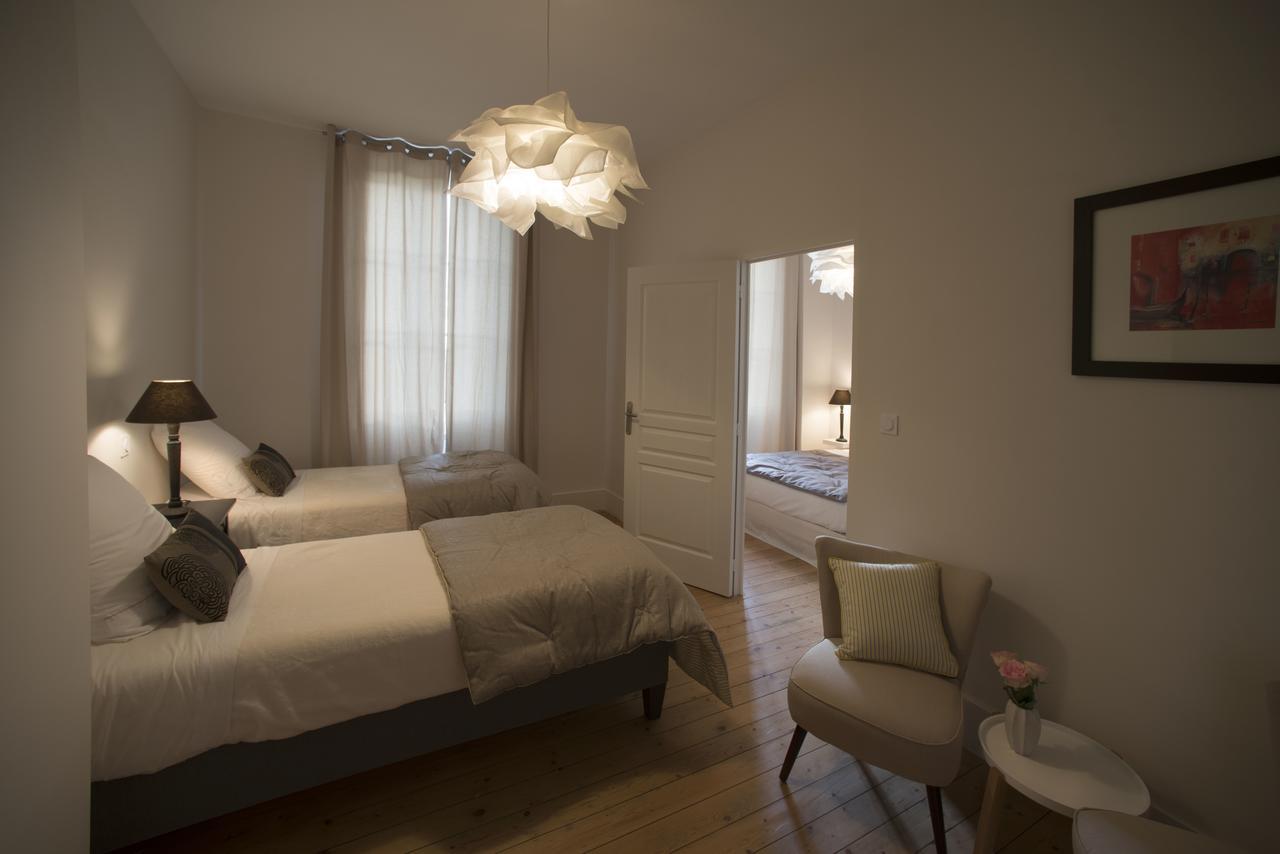 Le Cercle Chambres Climatisees Coligny Ngoại thất bức ảnh